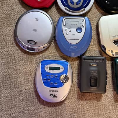 JVC,  Philps, ETC.. Walkman Cassette Player and CD Discman ALL WORKING 14 PIECE image 3