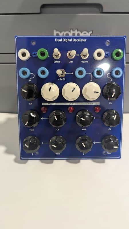 Bugbrand Dual Digital Oscillator image 1