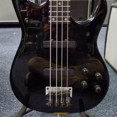 CARVIN LB70 Bass Guitar - with CASE Active pickups FREE SHIPPING! LB-70 image 2