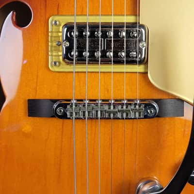 2008 Gretsch G5120 With Upgraded Pickups 125th Anniversary - Sunburst image 17