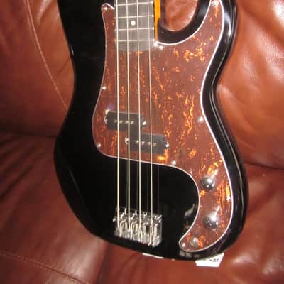 Jay Turser Solid "P" Style Maple Neck 4-String Black Electric Bass JTB-400C-BK-4 w/ Cosmetic Scratches on the Back* image 2
