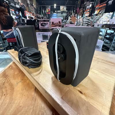 Cambridge SoundWorks Model Twelve Multimedia Portable Speaker System with Sub Woofer image 16