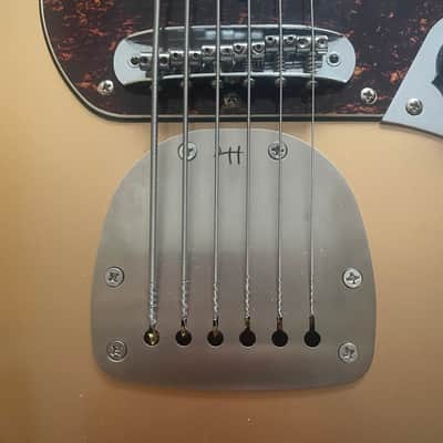 Squier Vintage Modified Bass VI 2015 - Golden. image 12