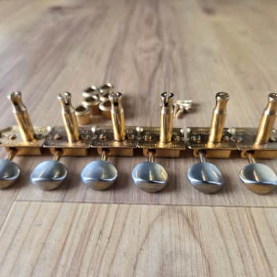 Set of Vintage 1964 - 1967 Fender Kluson Double-Line Gold Tuners w/ Screws, Ferrules! Extremely Rare Jazzmaster, Jaguar, Stratocaster Parts! image 6