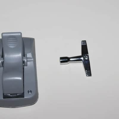Overtone Labs TBG001 Tune-Bot Gig Electronic Drum Tuner 2010s - Silver image 4
