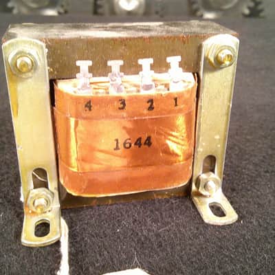 B422-2TI Transformer image 3