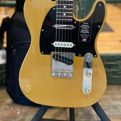 Fender American Pro Classic Hotshot Telecaster in Butterscotch Blonde w Logo Bag image 5