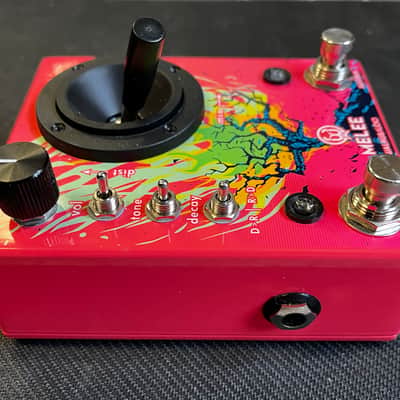 Walrus Audio Melee: Wall of Noise Reverb Distortion Pedal image 5