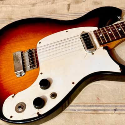 Magnatone Mark VII 1960 - Sunburst image 17