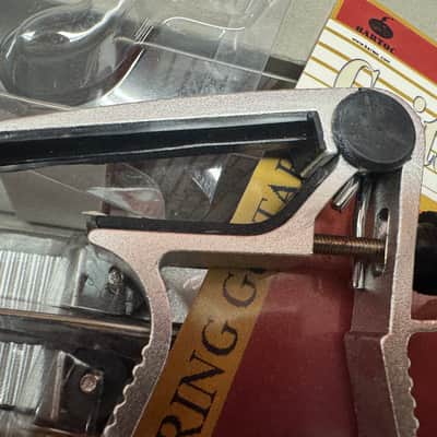 New Bartoc GP004 | 6-String Spring Guitar Capo | Plastic & Metal | Acoustic & Electric Guitar image 3