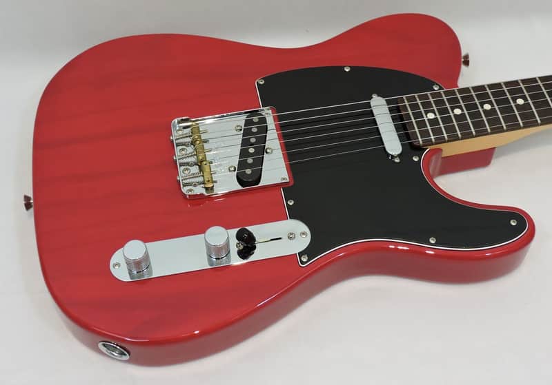 Fender American Professional Telecaster 2017 - Crimson Red Transparent