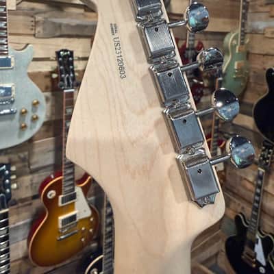 Fender Eric Clapton Artist Series Stratocaster with Vintage Noiseless Pickups 2001 - Present - Olympic White image 11