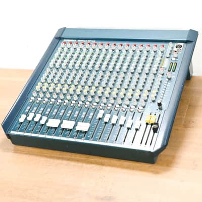 Allen & Heath MixWizard WZ3 16:2 16-Channel Analog Mixer CG013YS