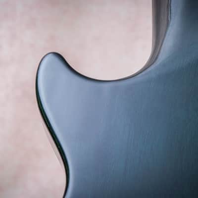 GIBSON USA Custom Shop Special Order Les Paul Axcess Custom Widow "Peacock Blue" (2026) image 17