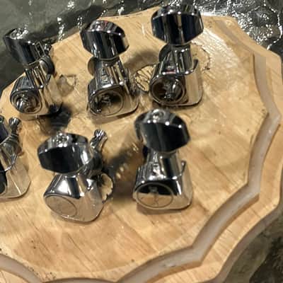 BC Rich "BC Rich" logo tuners mid to late 80s, Chrome image 5