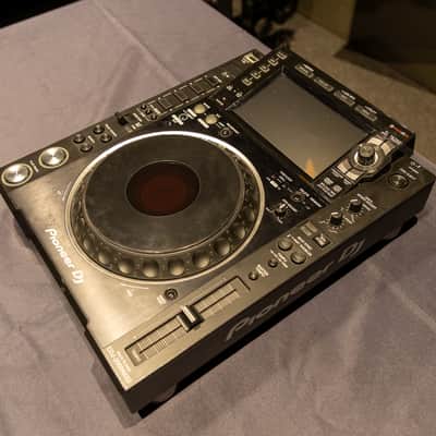 Pioneer CDJ-2000NXS2 Professional Multi Player 2010s - Black image 1