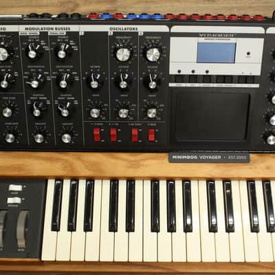 MOOG Minimoog Voyager Performer Edition V3.5 Bb Mw GOLD KNOB [3794] (08/17) image 9