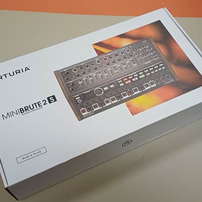 Arturia MiniBrute 2S Desktop Synthesizer - Original image 2
