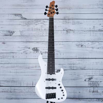 Ibanez Mode MDM1006 6-String Bass w/Bag | Pearl White image 3