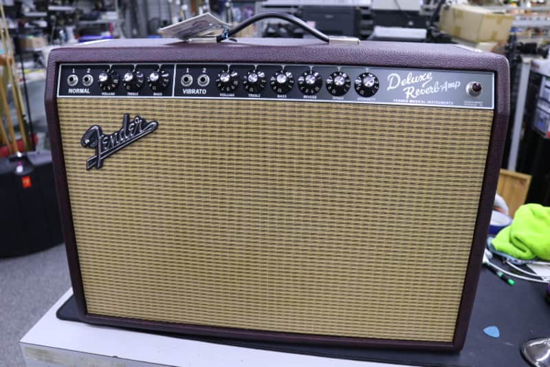Fender '65 Deluxe Reverb Reissue "Fudge Brownie" FSR Limited Edition 22-Watt 1x12" Guitar Combo 2015 - 2016 - Brown image 1