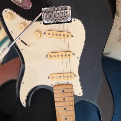 Vintage 1974 Greco SE-500B Stratocaster Black - Untouched Matsumoku MIJ - 100% Original w/ 1973 Maxon Pickups, Original Hardcase, 70s Fender Strap & Coiled Cable image 12