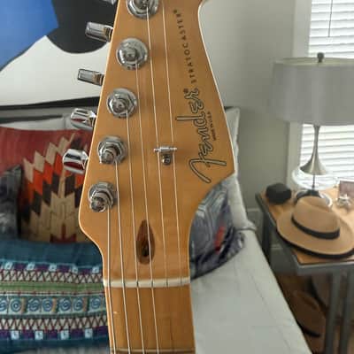Fender 60th Anniversary American Standard Stratocaster with Maple Fretboard 2014 - 2-Color Sunburst image 4