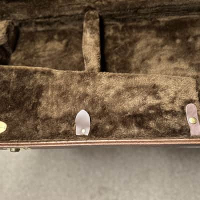 RARE 2001 Fender American Deluxe Zone Bass Vintage Hard Case (OHSC) - Brown Tweed image 4