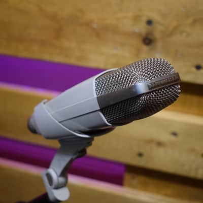 Sennheiser MD 421-N Cardioid Dynamic Microphone | Reverb España