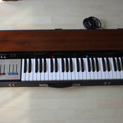 Hohner String melody II - string machine image 2