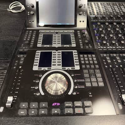 Avid S6 M40 Console 32Chnl Fader-, Knob- and Process Module incl. Zaor custom Desk image 17