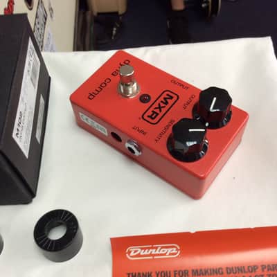 MXR Dynacomp compressor pedal image 2