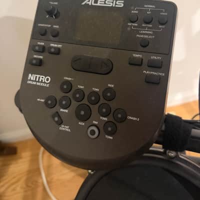 Alesis Nitro Mesh Kit Electronic Drum - Black image 4