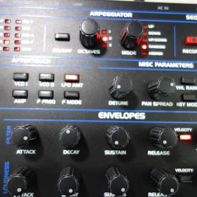 Dave Smith Instruments OB-6 Desktop 6-Voice Polyphonic Synthesizer 2017 - Present - Black image 6
