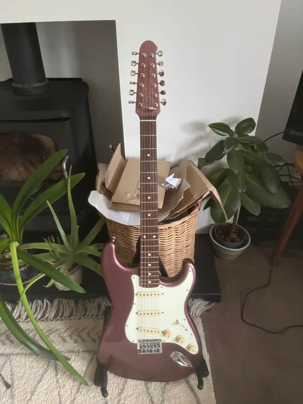 Fender ST12 TX 12-String Stratocaster MIJ 2004 - 2007 - Burgundy Mist Metallic image 1