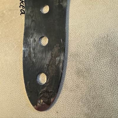 J Bass 4-hole control plate image 3