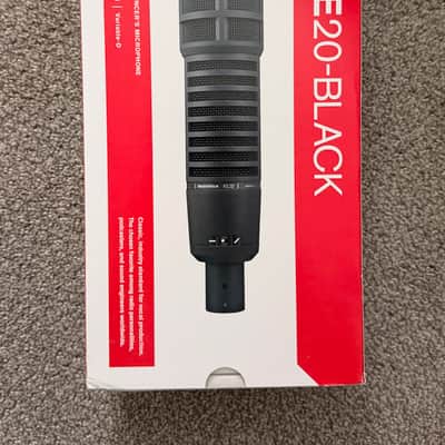 Electro-Voice RE20 Microphone w/ Suspension Shockmount (Black) + Case image 2
