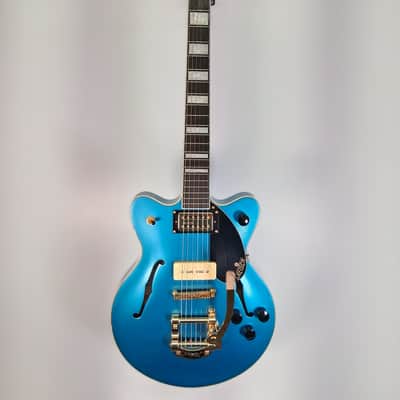 Gretsch G2655TG-P90 Limited Edition Streamliner Center Block Jr. with Bigsby 2018 - Present - Riviera Blue Satin image 2