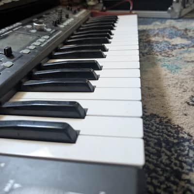 Behringer DeepMind 6 with case image 4
