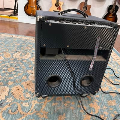 Ampeg Rocket Bass Model B-100R 100-Watt 1x15" Bass Combo 1996 - 2006 - Blue Diamond image 5
