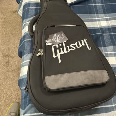 Gibson J-45 Standard 2025 - Present - Purple Burst image 2