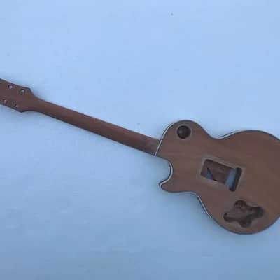 LP Les Paul Style Guitar Mahogany Body and Neck, Maple Fingerboard, Locking Bridge image 9