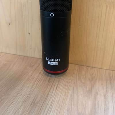 Focusrite Scarlett Studio CM25 MKIII Microphone image 1