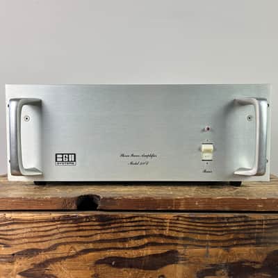 BGW Stereo Power Amplifier Model 500D image 1