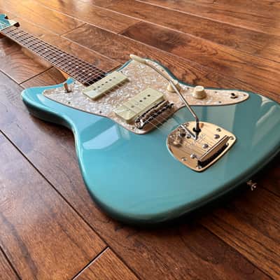2025 Fender Hybrid II Jazzmaster Electric Guitar Teal Green Metallic FSR Collection MIJ Japan image 4