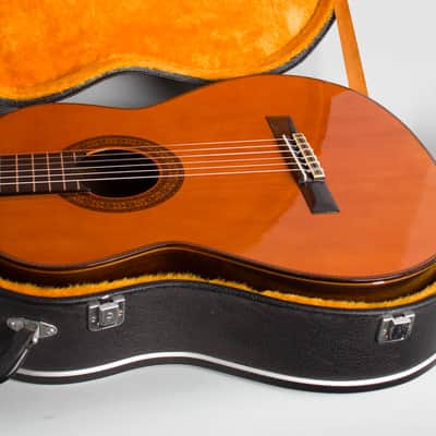 Seji Shinano  No. 40 Classical Guitar,  c. 1968, original black hard shell case. image 13