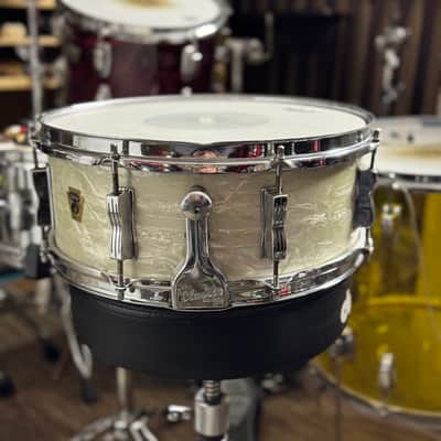 Ludwig Jazz Fest 14” x 5” Snare Drum  50’s - 60’s  - White Marine Pearl Trans Badge image 3