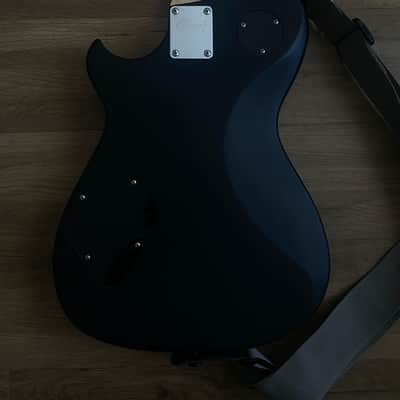 Cort MBC-1 Matthew Bellamy Signature 2010s - Matte Black image 12