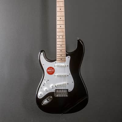 Squier Sonic Stratocaster Left Hand - Black w/Maple image 3