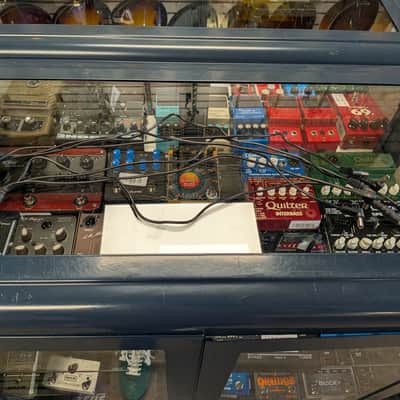 Pedaltrain Jr. Pedalboard w/Gig Bag & Voodoo Lab Pedal Power 2 Plus (Used) image 5