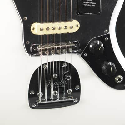 Mint Fender Player II Jaguar Polar White Rosewood Fingerboard image 3